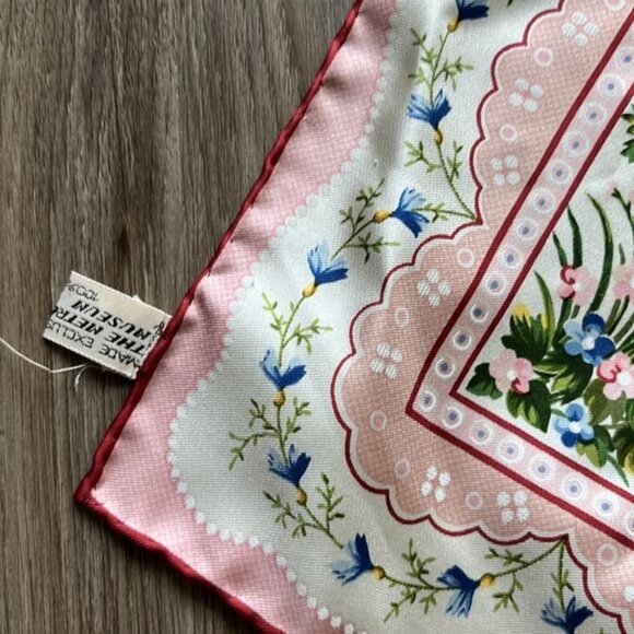 The Met Silk Floral Rose Scalloped Scarf - Picture 5 of 5